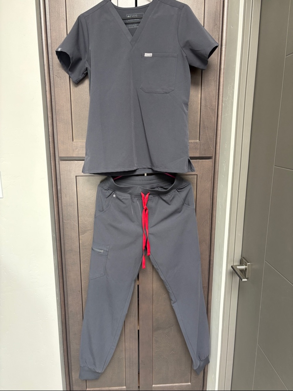 Grey Scrub Top & Jogger Set with Red Drawstring